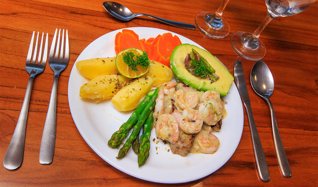 Meal aboard the Eden - Eden