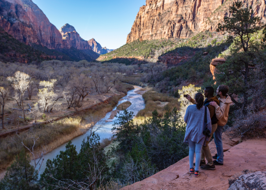 Towering hoodoos in Utah overlooking a river